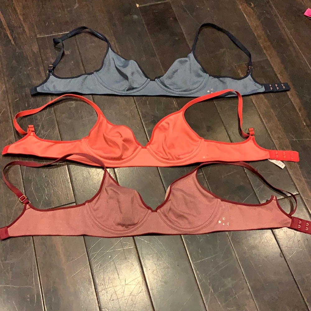 Aerie 32 B bras
